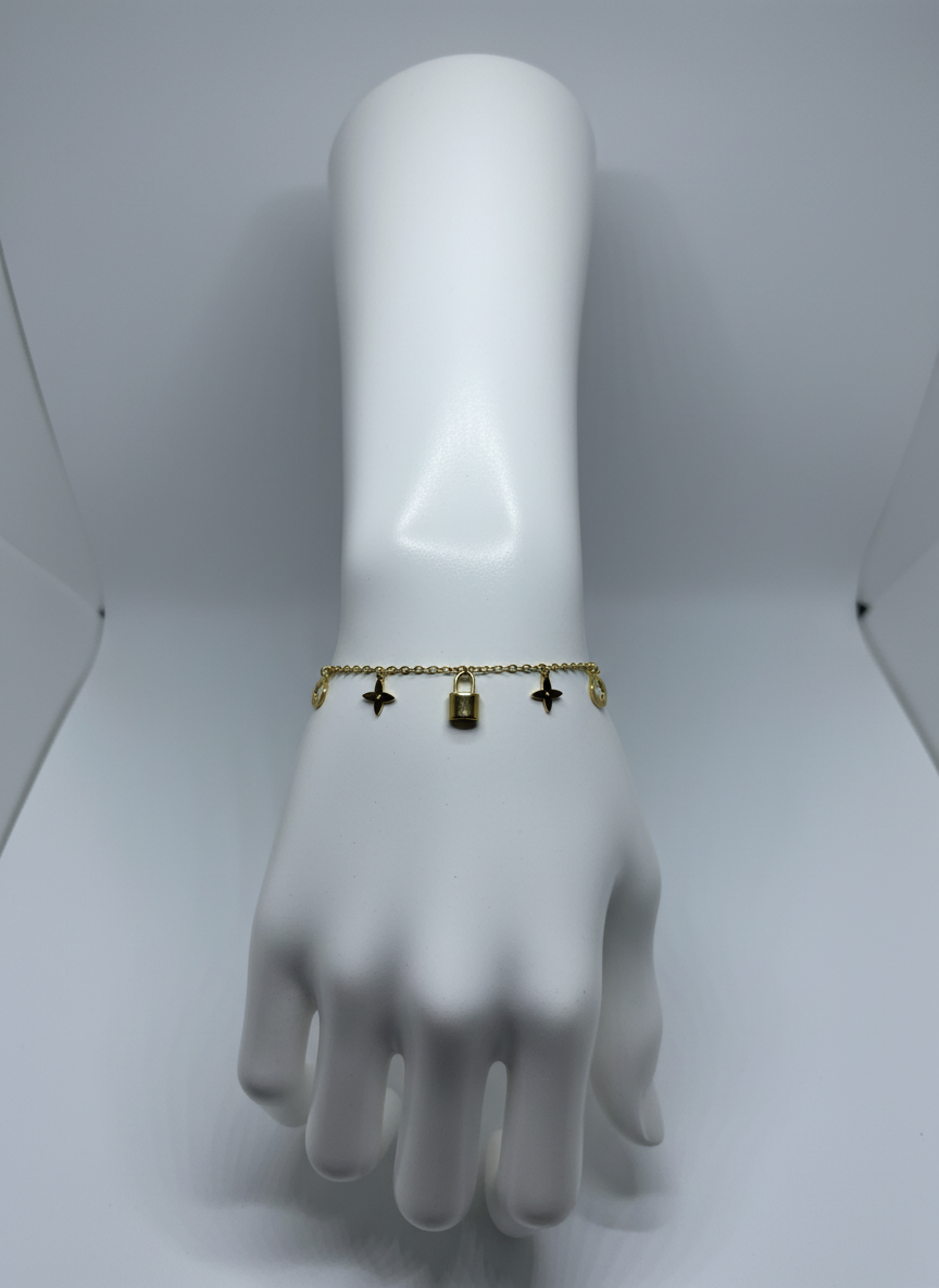 Charm Lock Bracelet – 18K Gold Plated