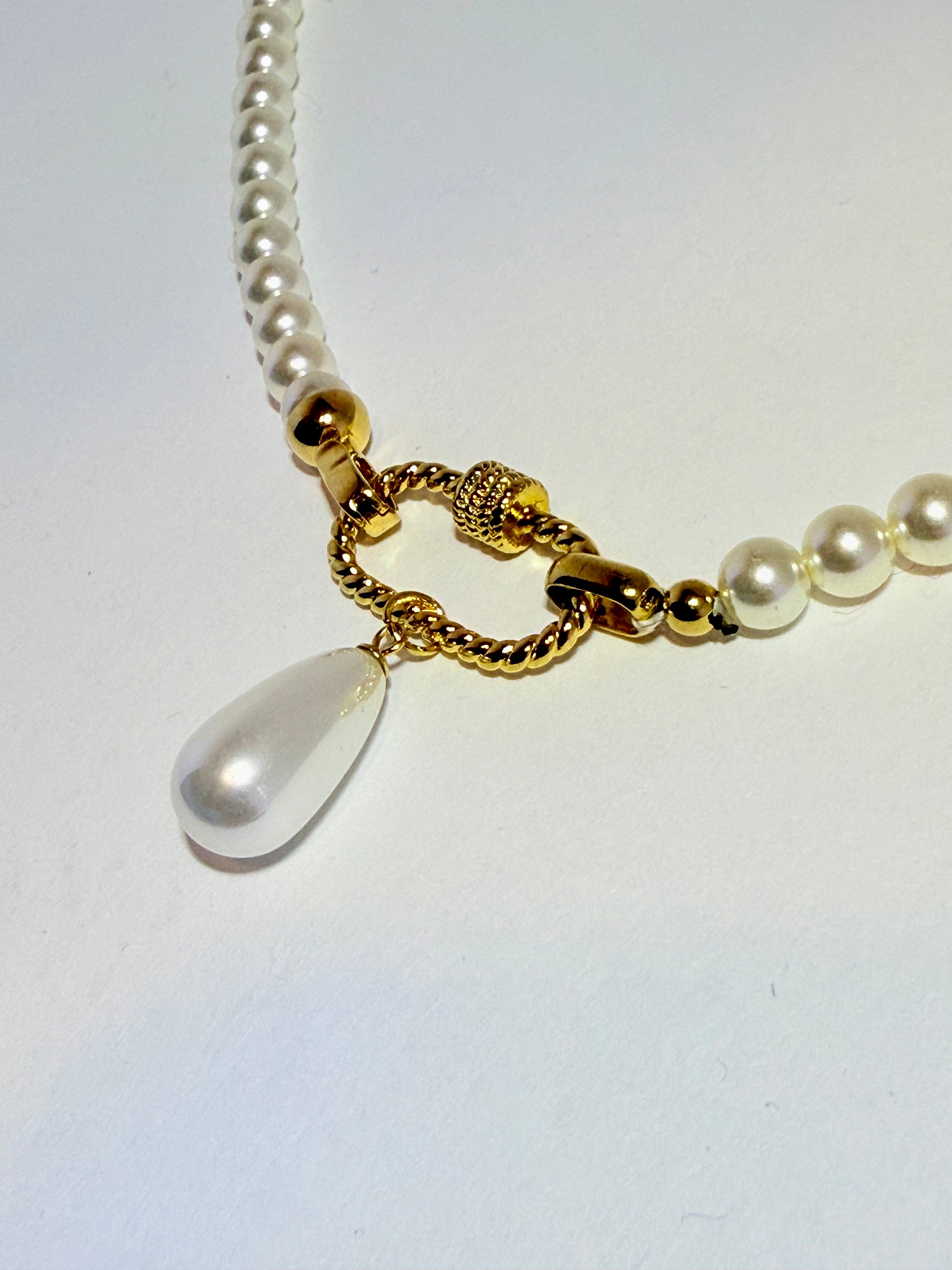 Pearl Drop Necklace – 18K Gold Plated